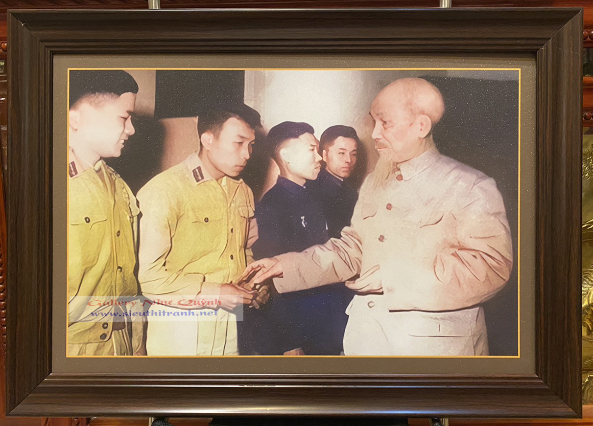 Tranh in Chủ tịch Hồ Chí Minh với lực lượng Công an nhân dân -IN201
